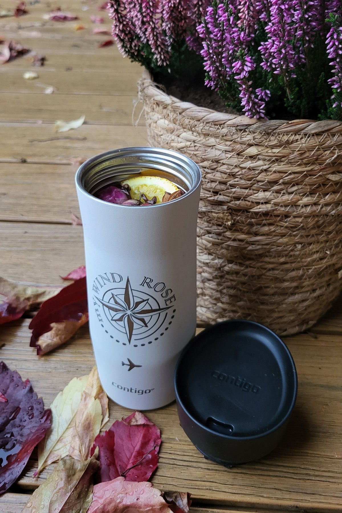 Kubek termiczny Contigo 470 ml z lotniczym grawerem myWindRose – prezent dla pilota – zdjęcie 9